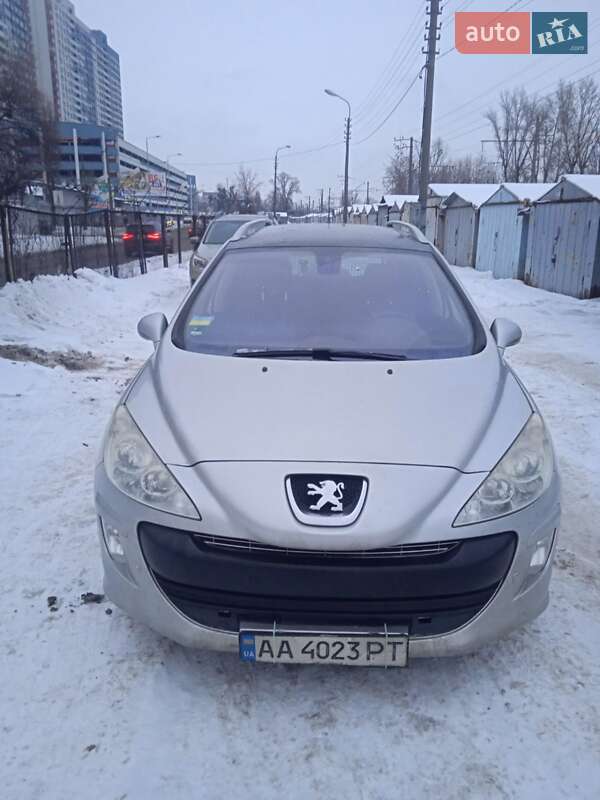 Peugeot 308 2011