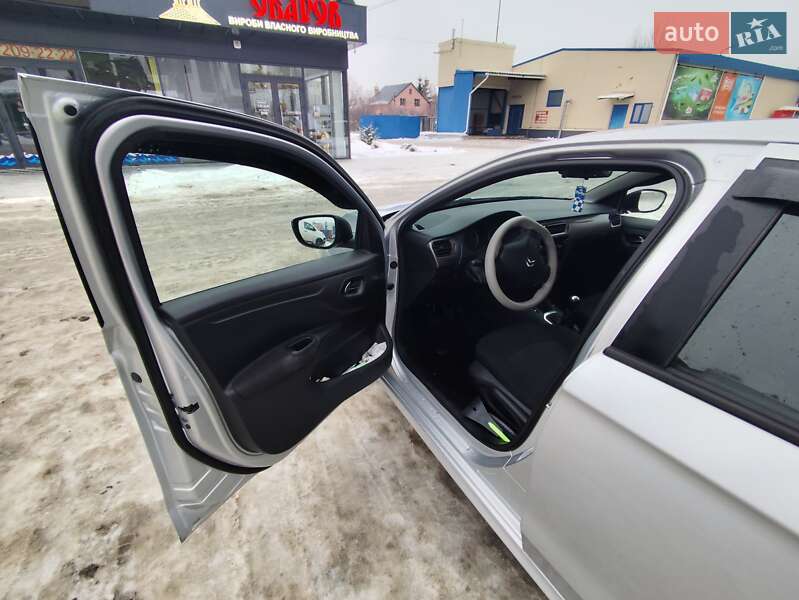 Citroen C-Elysee 2013