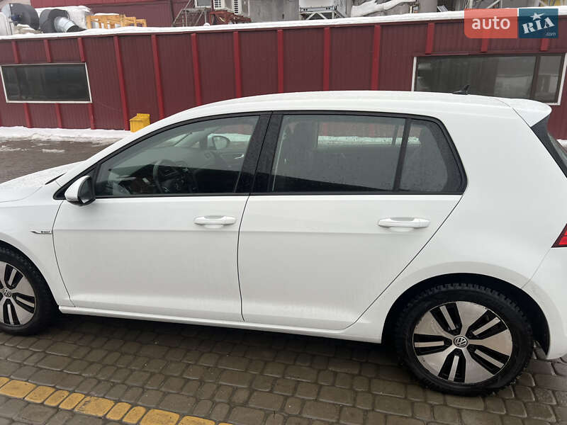 Volkswagen e-Golf 2020