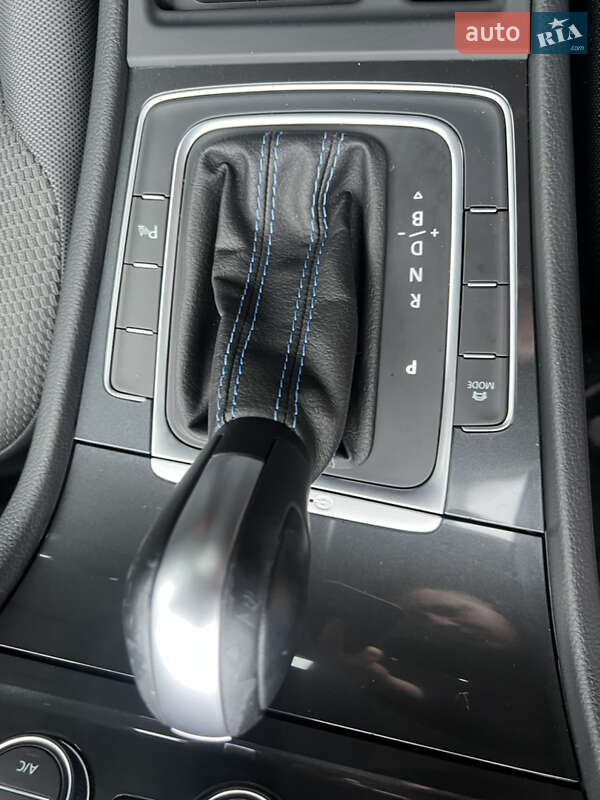 Volkswagen e-Golf 2020