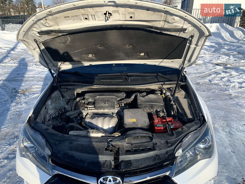 Toyota Camry 2015