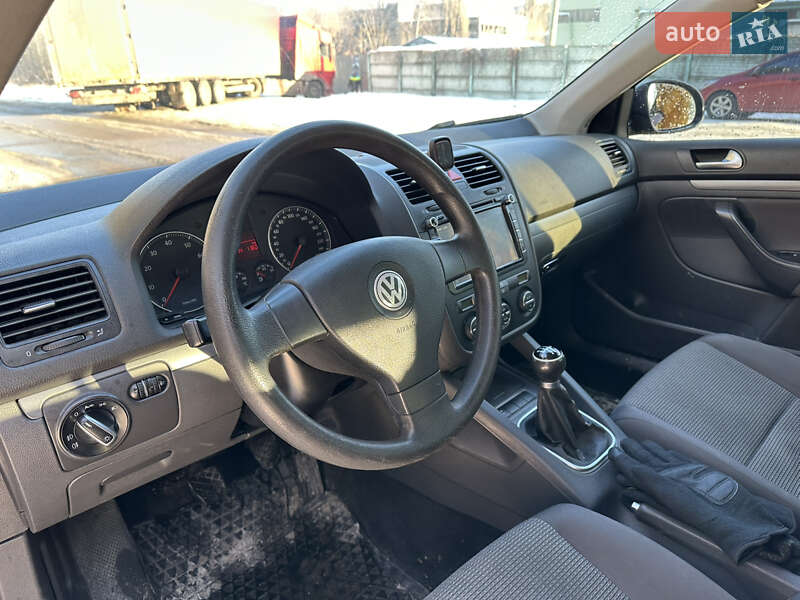 Volkswagen Golf 2009