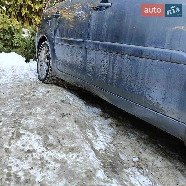 Citroen Grand C4 Picasso 2009