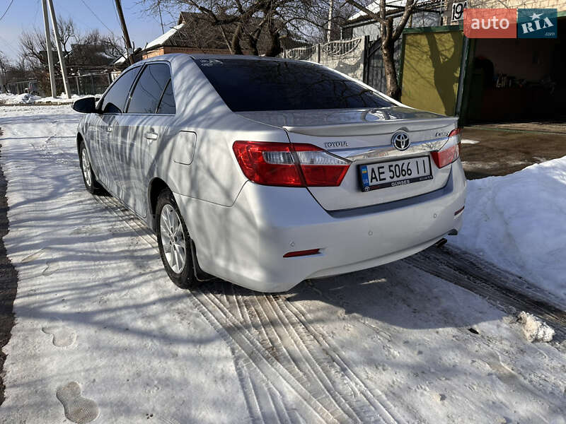 Toyota Camry 2012