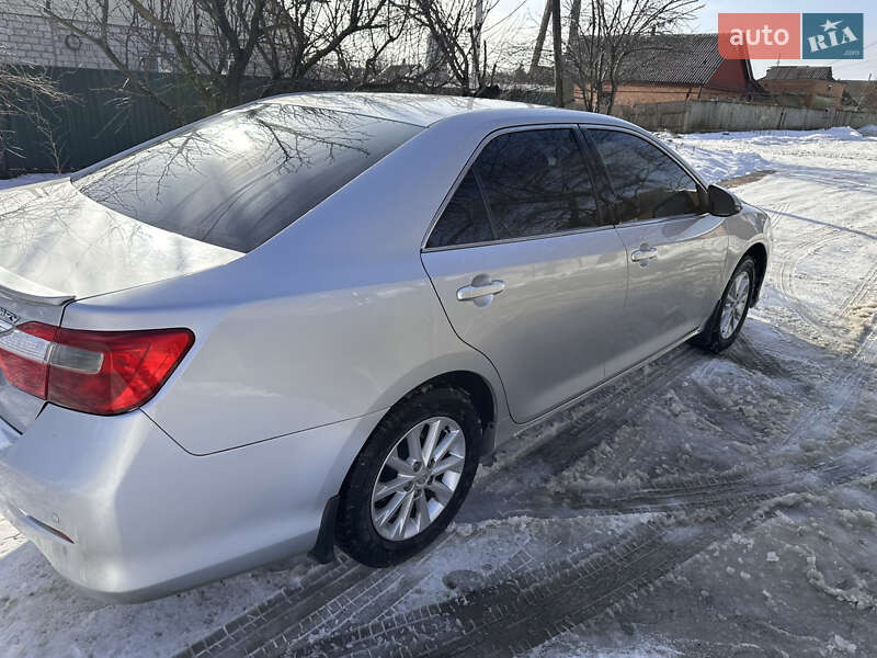 Toyota Camry 2012