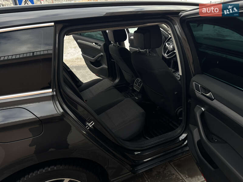 Volkswagen Passat 2020