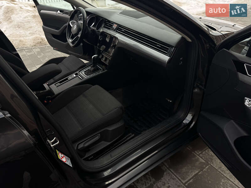 Volkswagen Passat 2020