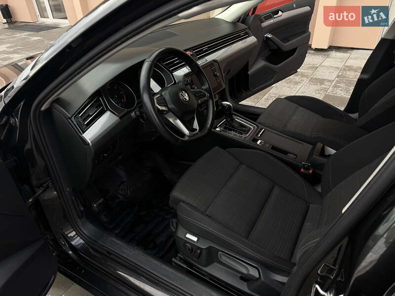 Volkswagen Passat 2020