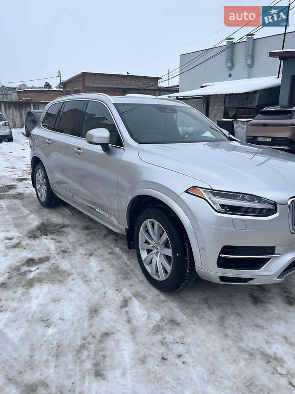 Volvo XC90 2016