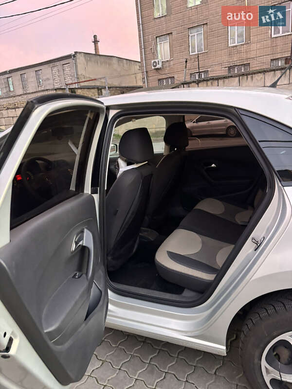 Volkswagen Polo 2011