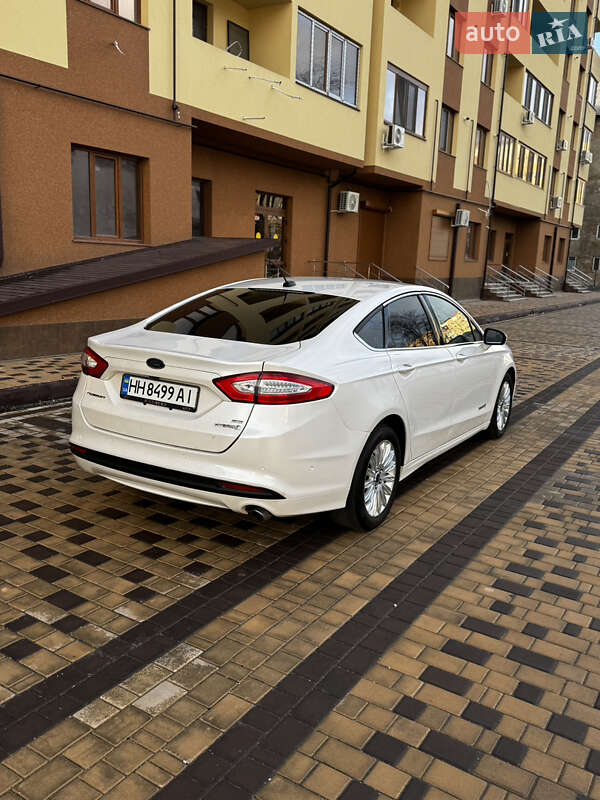 Ford Fusion 2012
