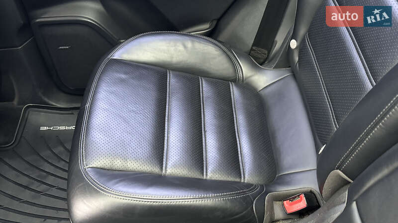 Porsche Cayenne 2014