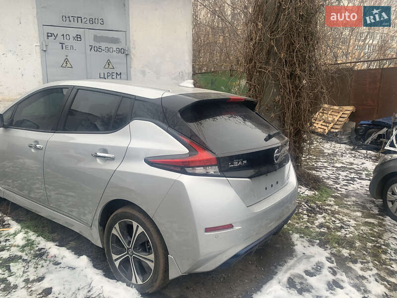 Nissan Leaf 2021