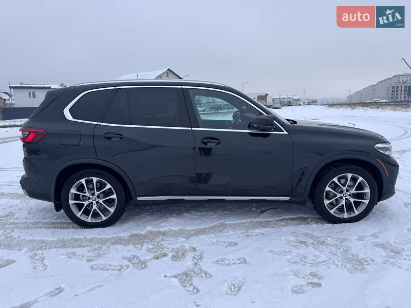 BMW X5 2019