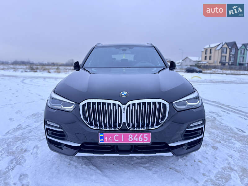 BMW X5 2019