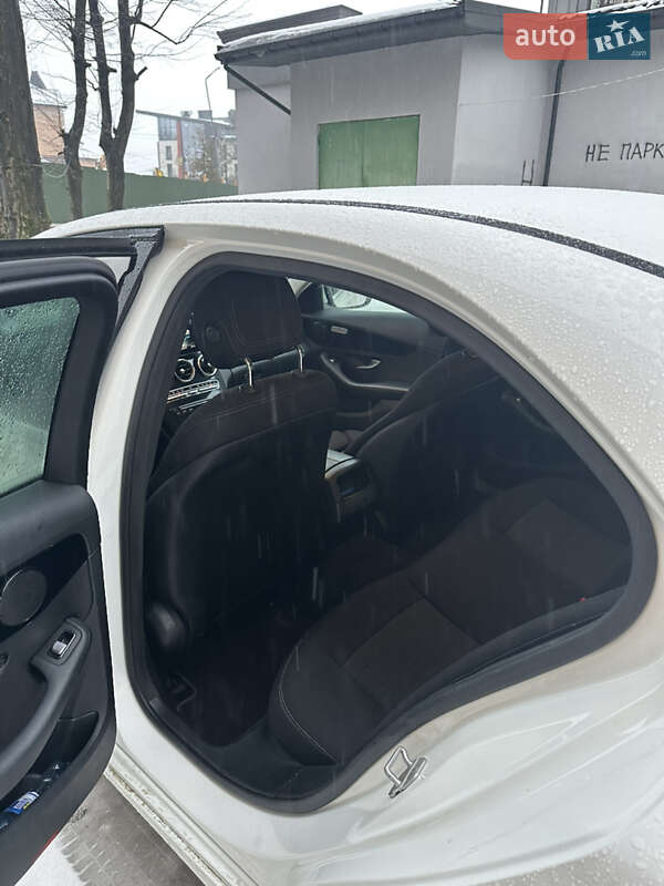 Mercedes-Benz C-Class 2014