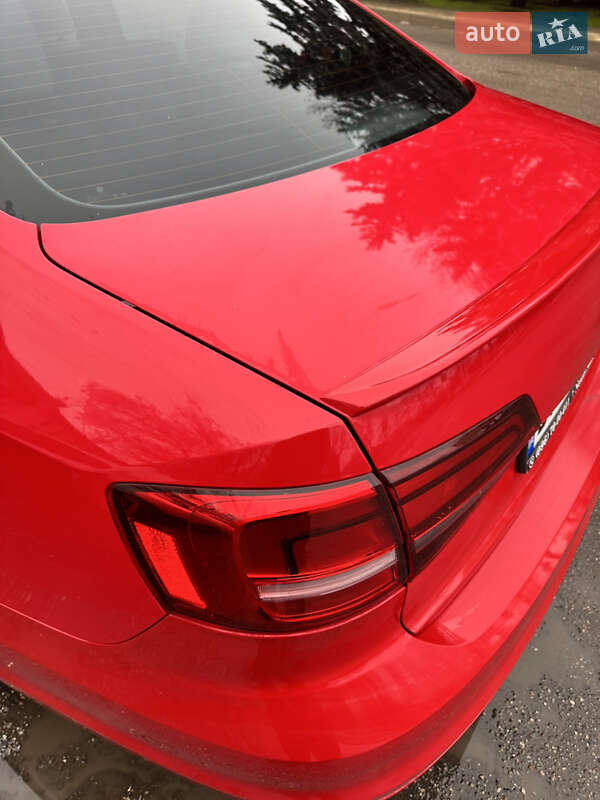 Volkswagen Jetta 2015