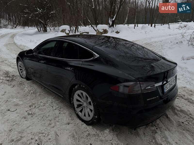 Tesla-4