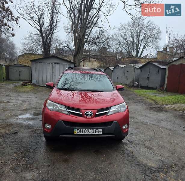 Toyota RAV4 2014