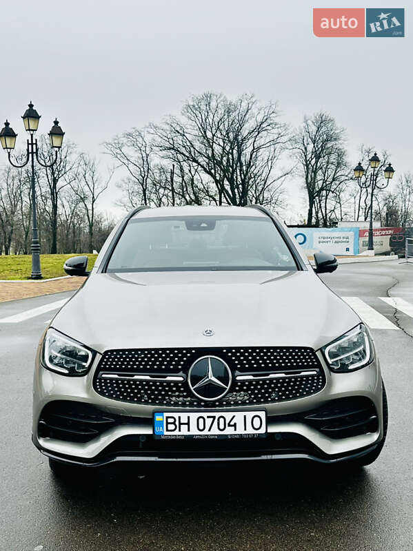 Mercedes-Benz GLC-Class 2020
