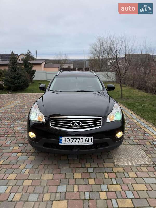 Infiniti-31