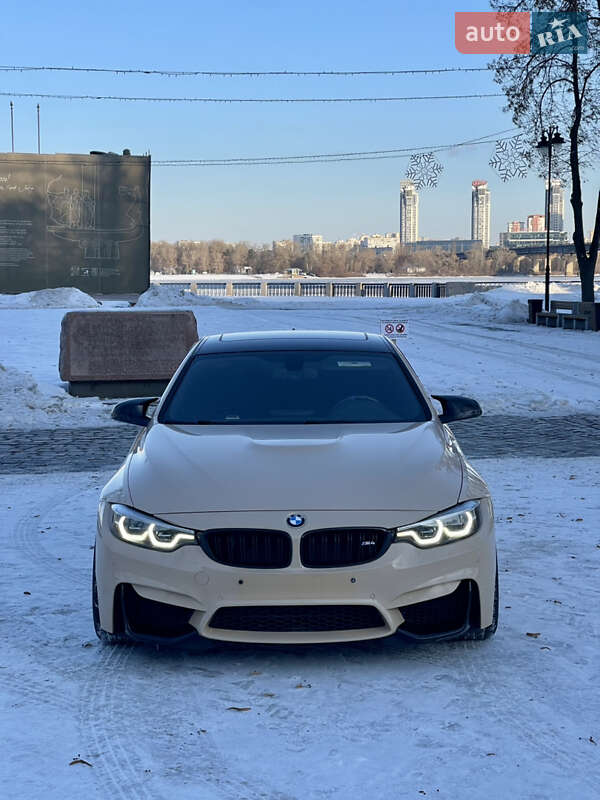 BMW-8