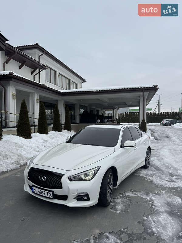 Infiniti-2