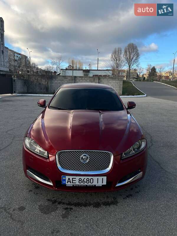 Jaguar XF 2013