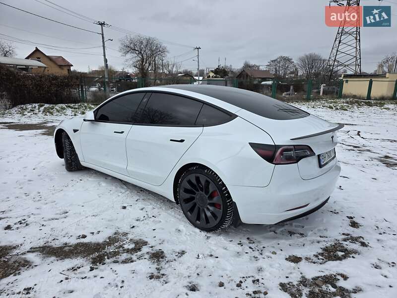 Tesla-5