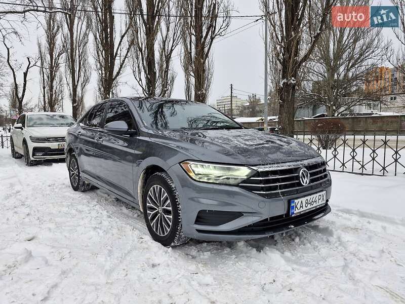 Volkswagen Jetta 2020