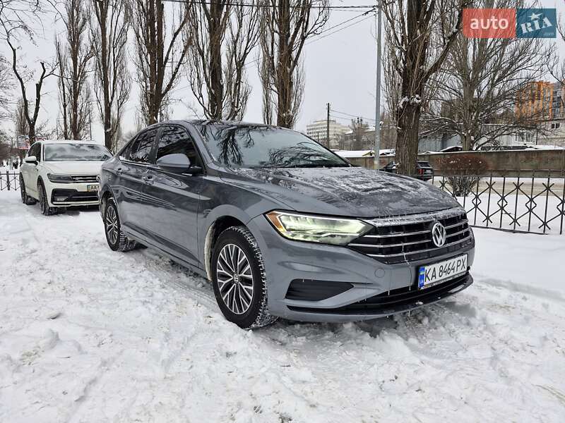 Volkswagen Jetta 2020