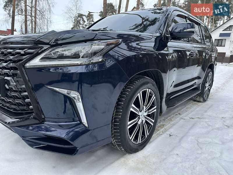 Lexus-23
