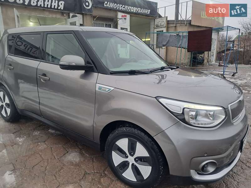 Kia-30