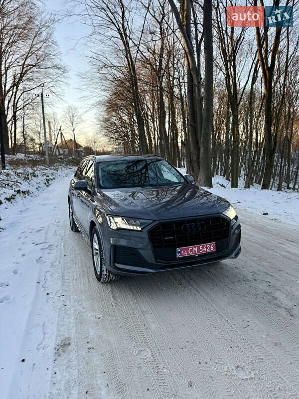 Audi-44