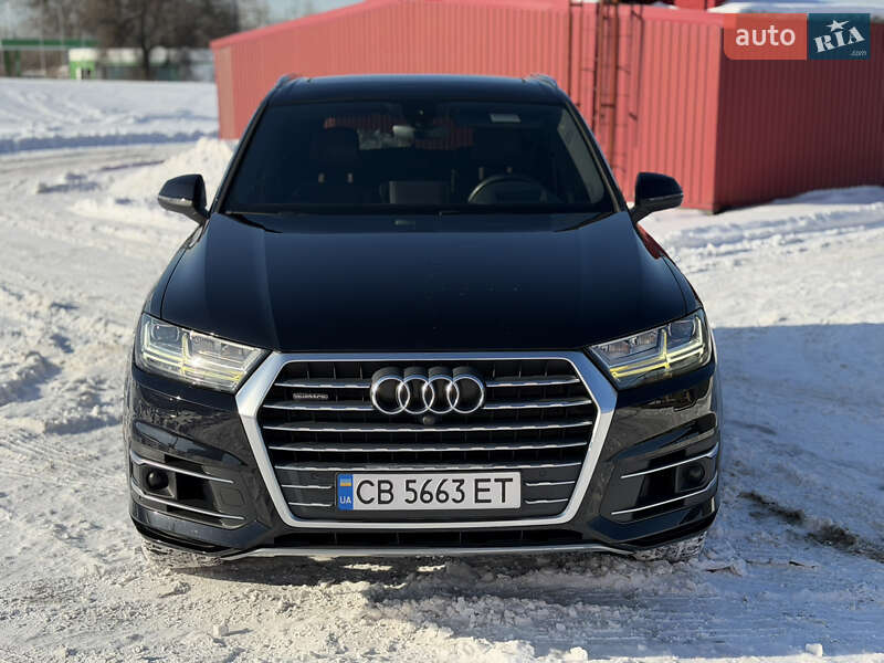 Audi-5