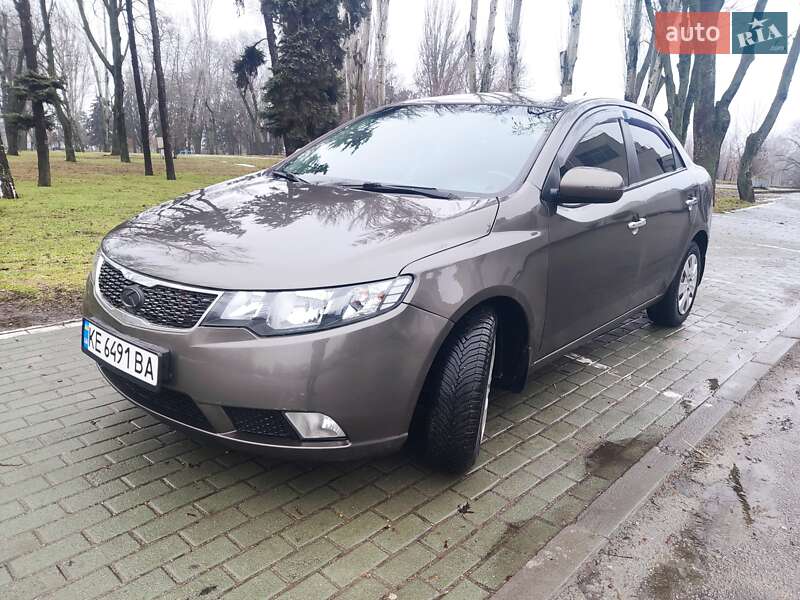 Kia Cerato 2011