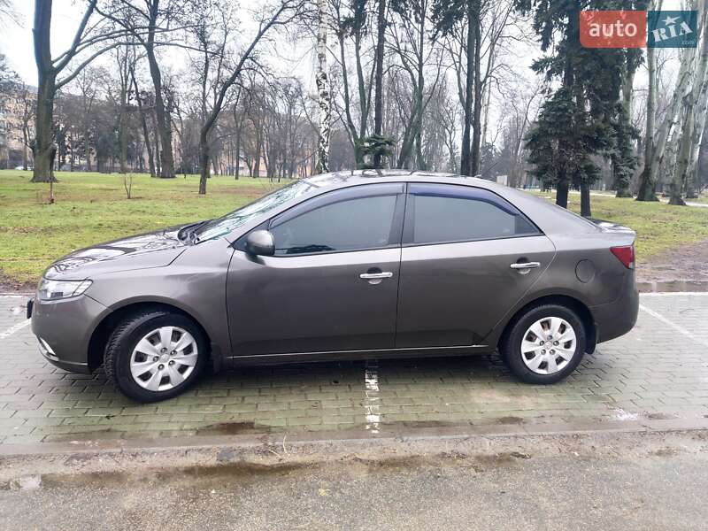 Kia Cerato 2011