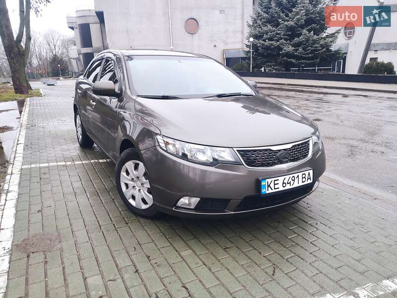 Kia Cerato 2011