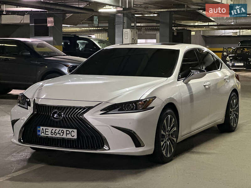 Lexus-22