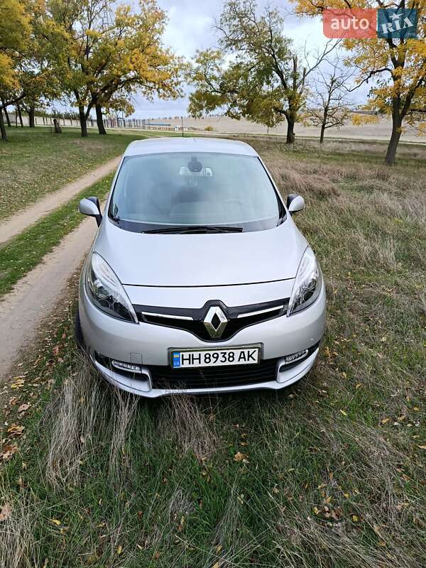 Renault Scenic 2014