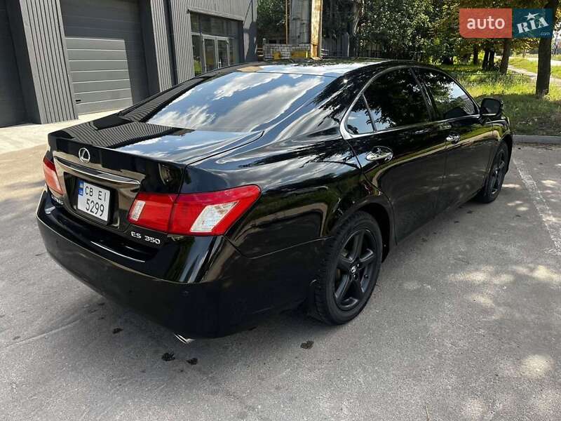 Lexus-4