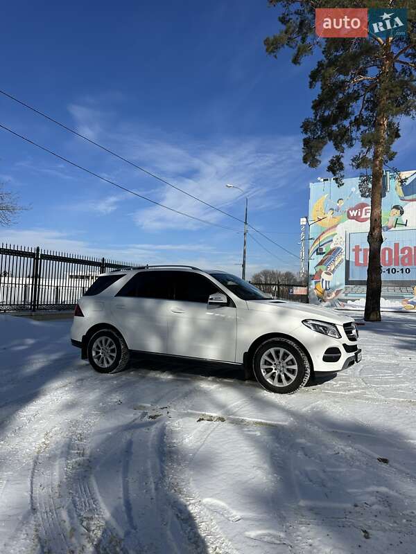 Mercedes-Benz GLE-Class 2016