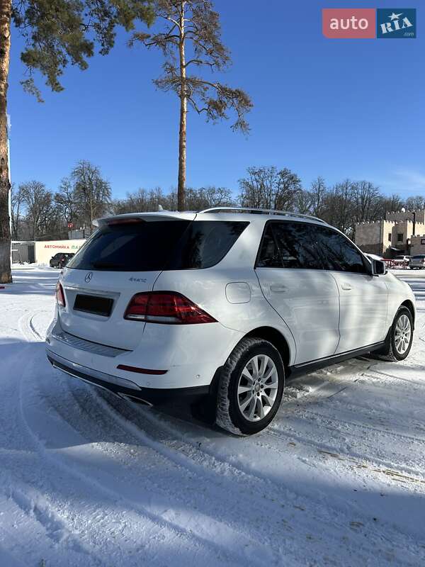 Mercedes-Benz GLE-Class 2016