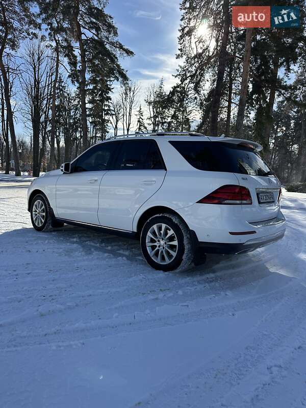 Mercedes-Benz GLE-Class 2016