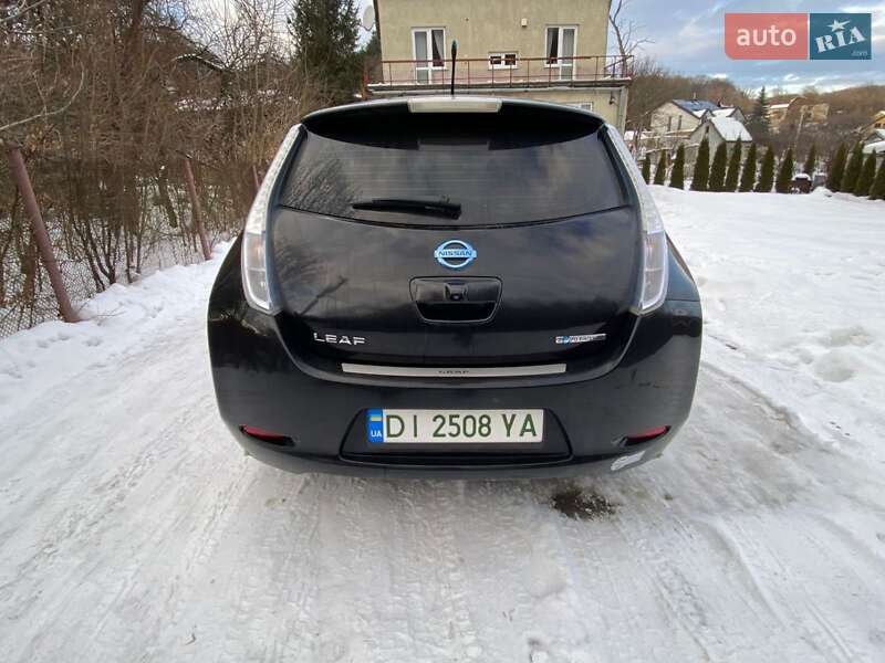 Nissan Leaf 2011