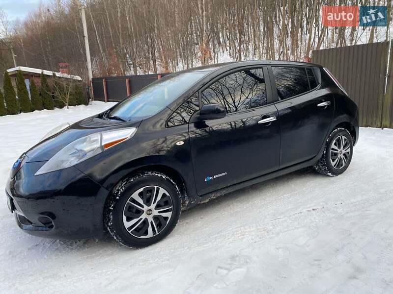 Nissan Leaf 2011