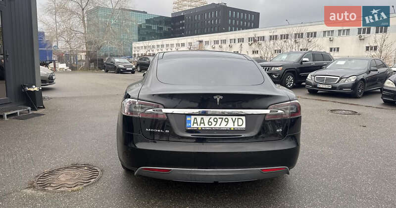 Tesla-3