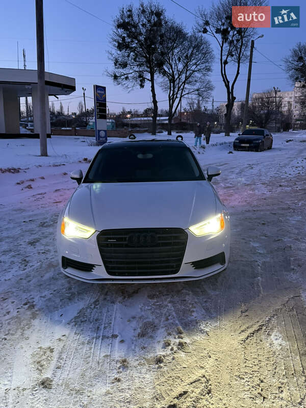 Audi-4