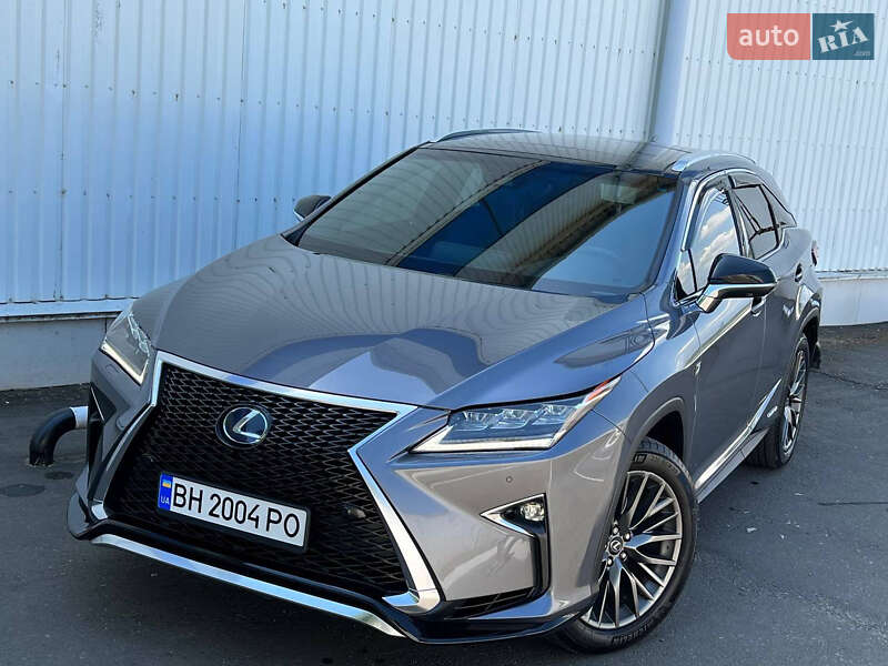 Lexus-55