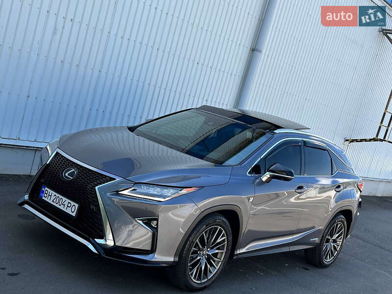 Lexus-40
